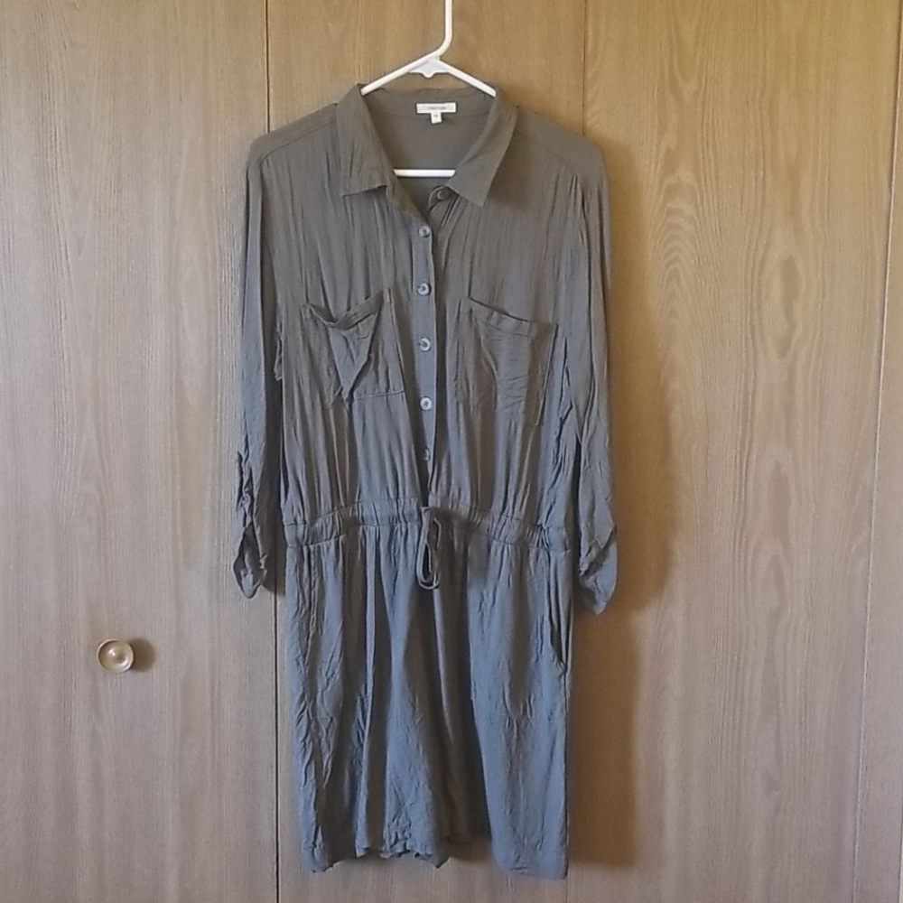 EUC Women's Tie Waist Utility Romper